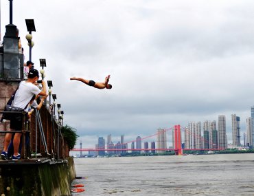 5 dziwnych narodowych sportów wodnych